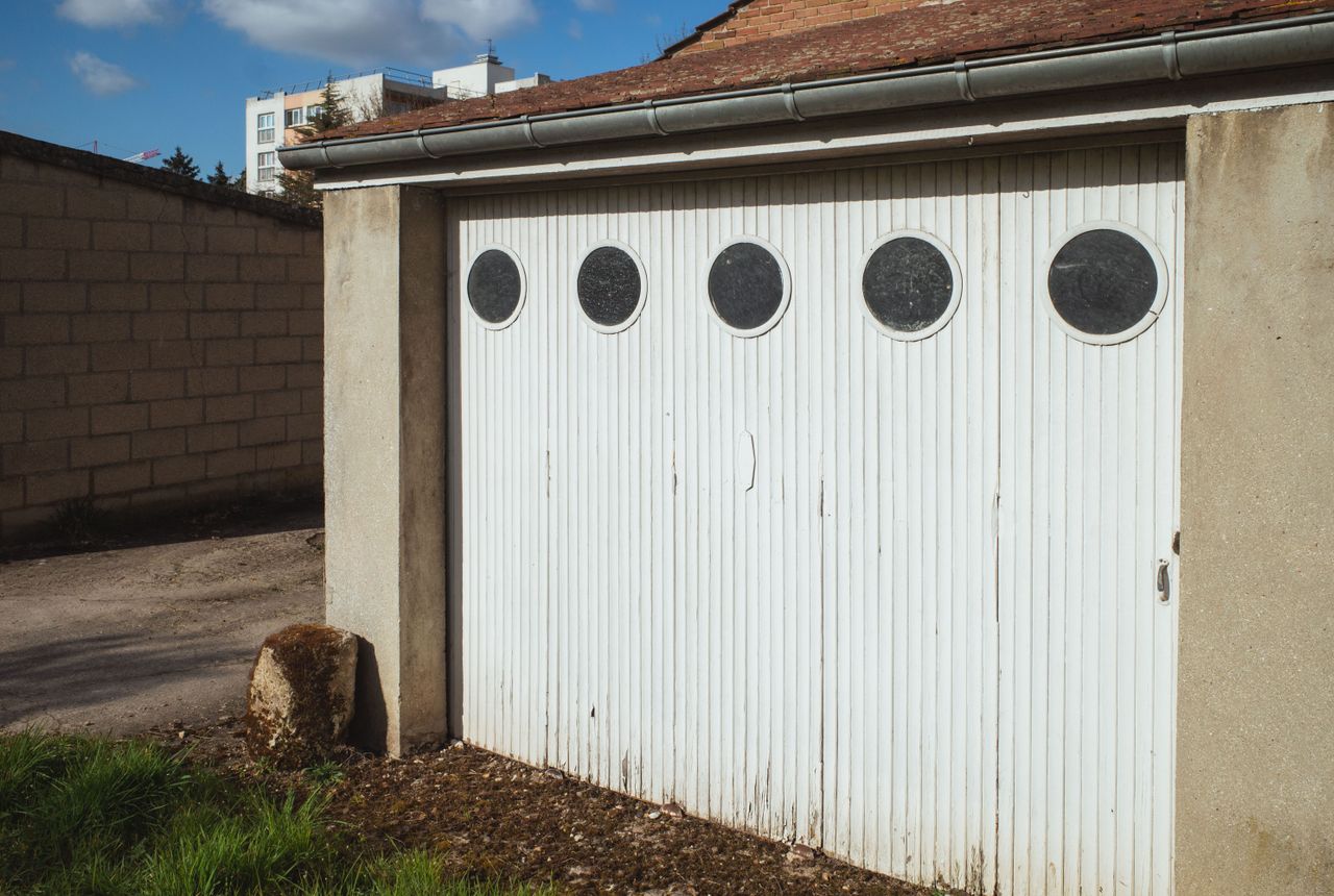 Garage door service in Rosemount, MN